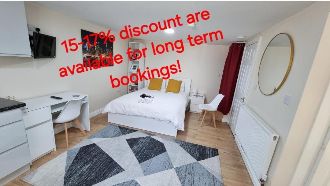 Lovely Studio-Flat With Free Parking, Free Wifi. 利兹 外观 照片