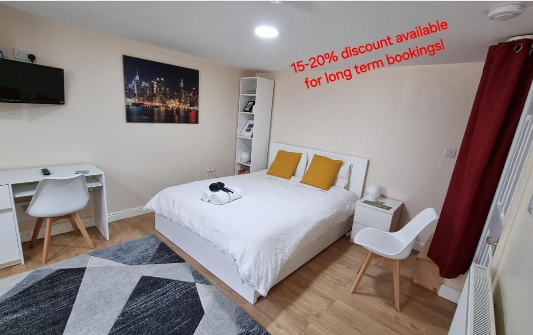 Lovely Studio-Flat With Free Parking, Free Wifi. 利兹 外观 照片